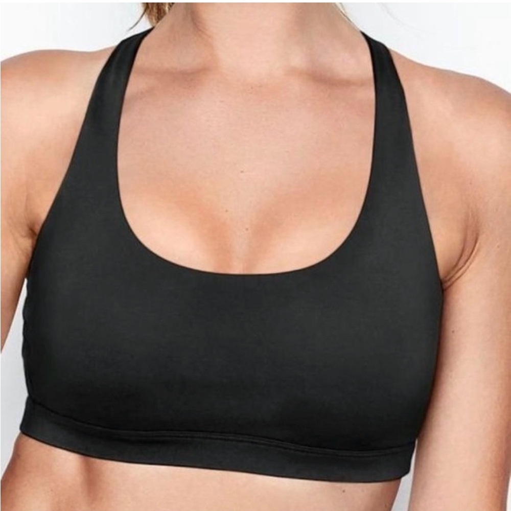 Victoria’s Secret Sport cross strap  white & black Sports Bras (2) sz medium